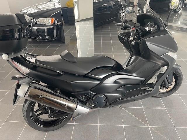 YAMAHA T-MAX 500