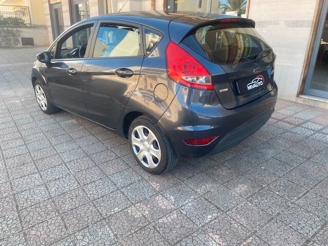 Ford Fiesta 1.4 TDCi 68CV 5 porte