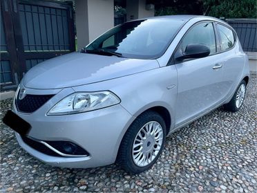 Lancia Ypsilon 1.2 69 CV 5 porte Gold *UNICO PROPRIETARIO*