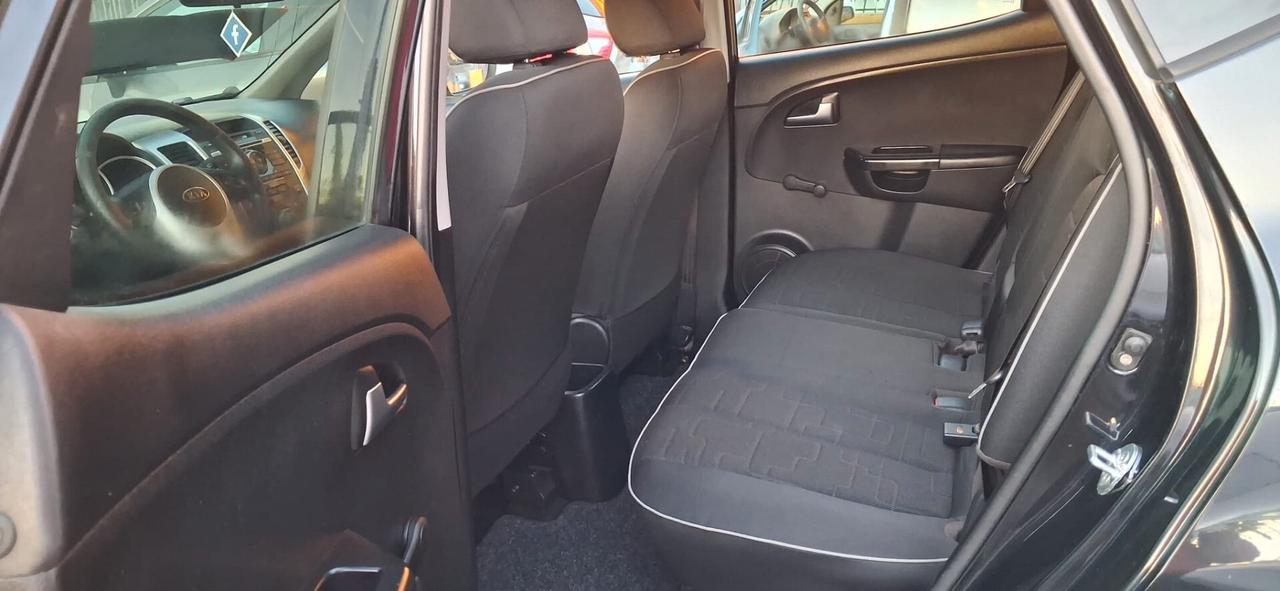 Kia Venga 1.4 CRDi 90CV Cool