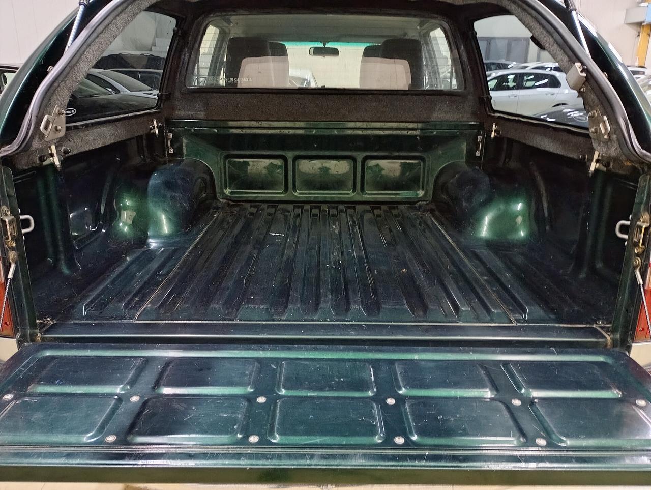 Toyota Hilux 2.5 D-4D 4WD 4p.Double Cab Pup.SR5