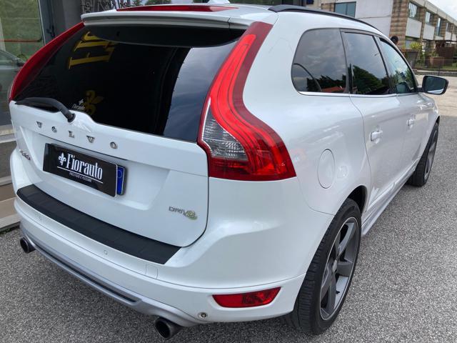 VOLVO XC60 DRIVe R-design