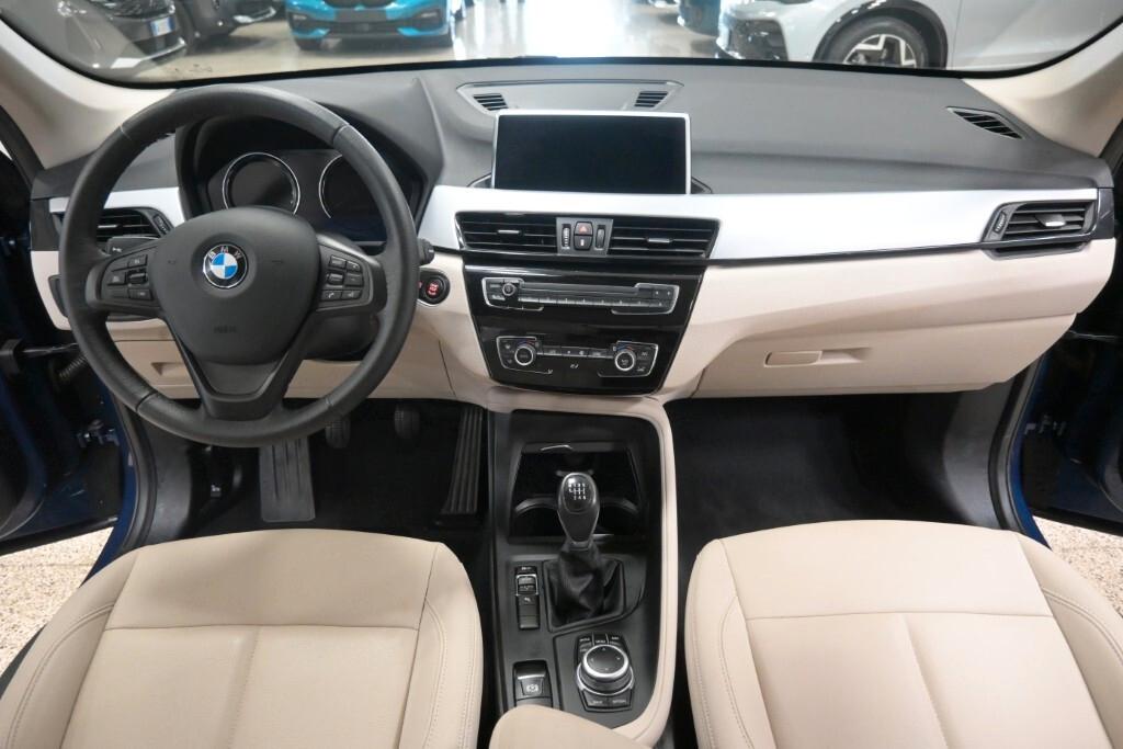 BMW X1 16D 115CV 6M. S-DRIVE BUSINESS ADVANTAGE ( FARI LED - CRUISE - NAVI - PELLE - PARK ASSISTANT - TELECAMERA POST. )