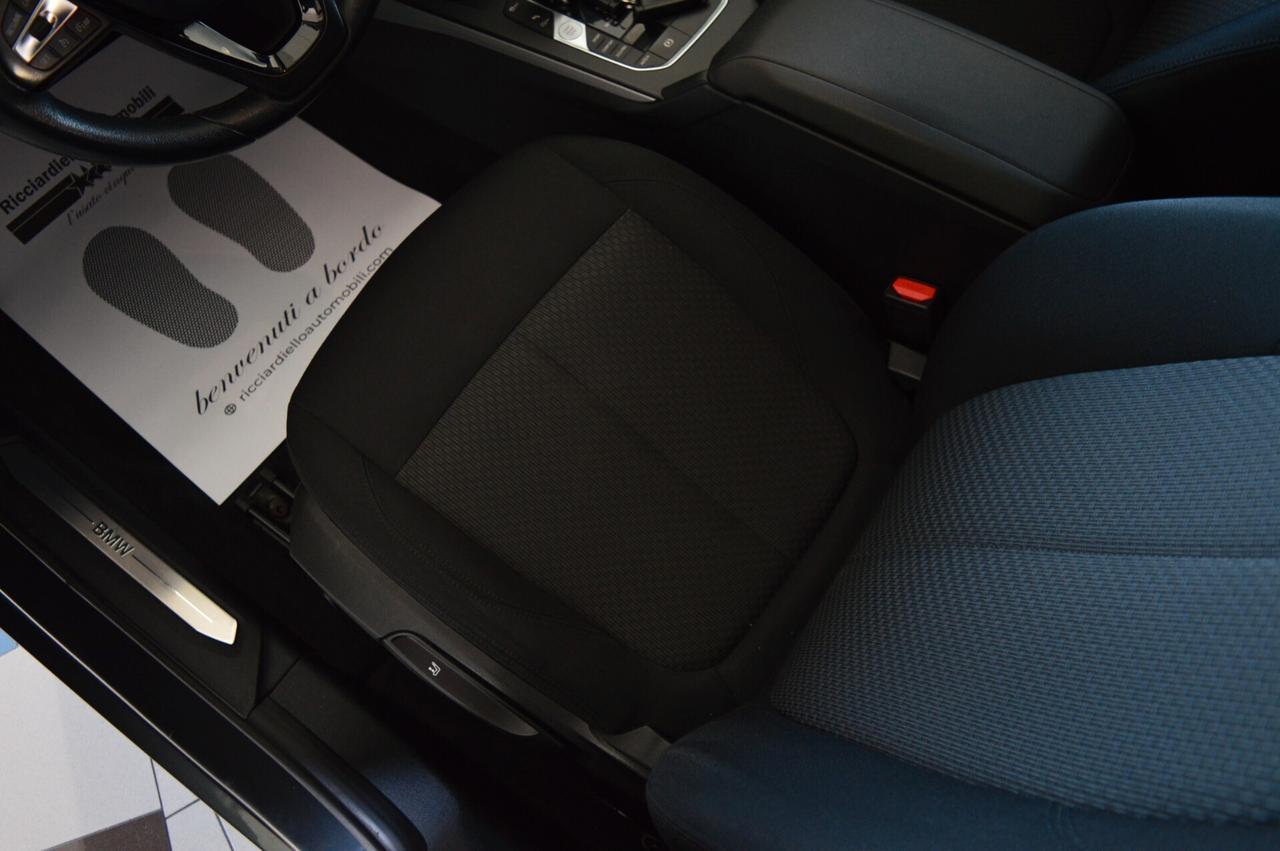 Bmw 116d 5p Business Advantage auto - Unico P.