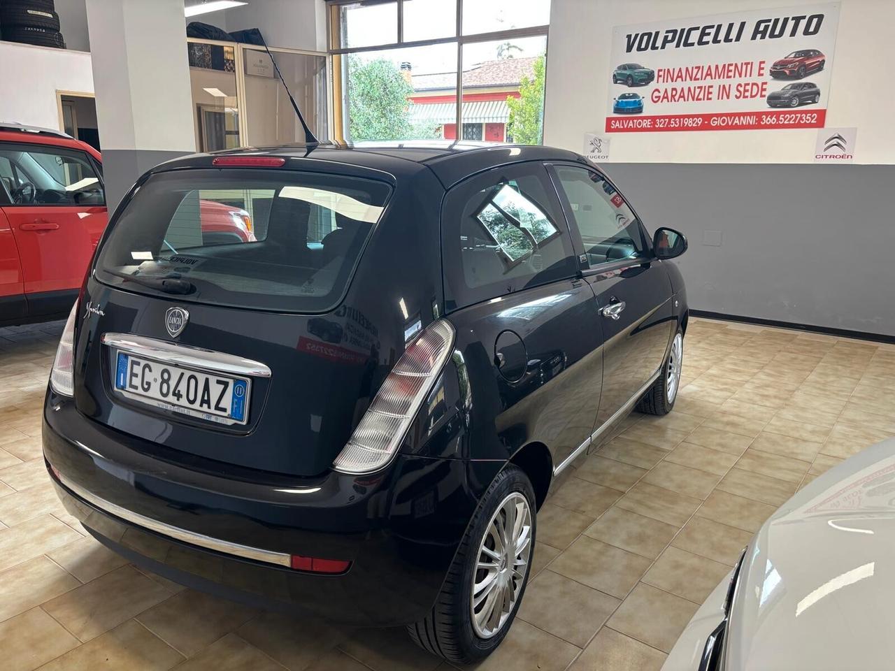 LANCIA YPSILON ANNO 2011 BZ 1.2 ADATTA NEOPATENTATI KM 64 MILA