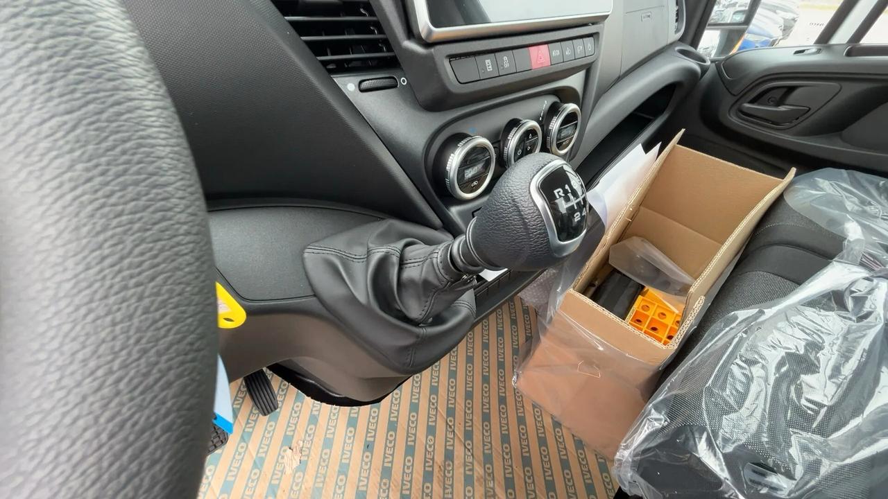 Iveco Daily 35C16H 3.0 3450mm R.Gemel. Chassis