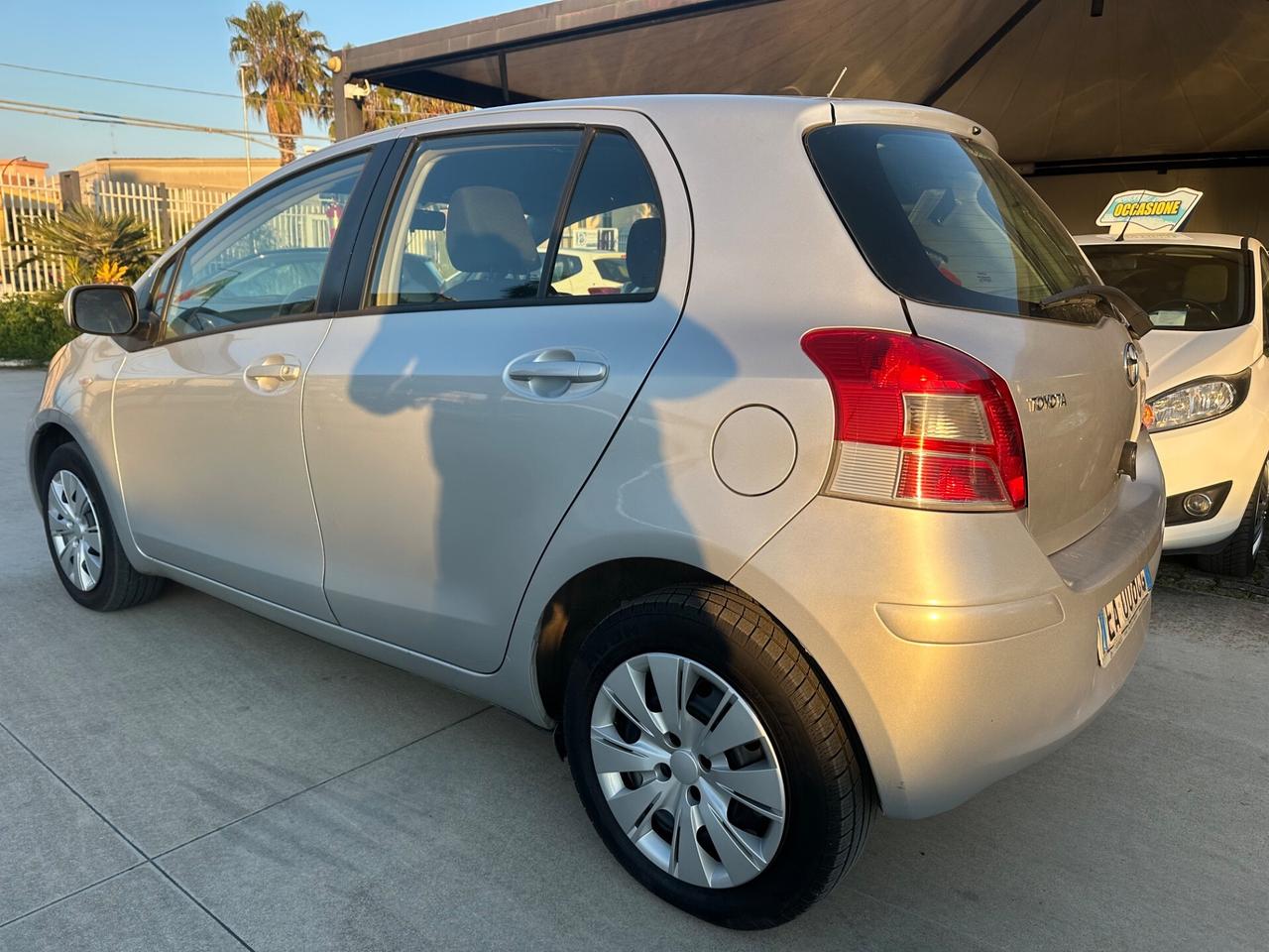 Toyota YARIS 1.3 BENZINA 2010 - SOLO 170 MILA KM