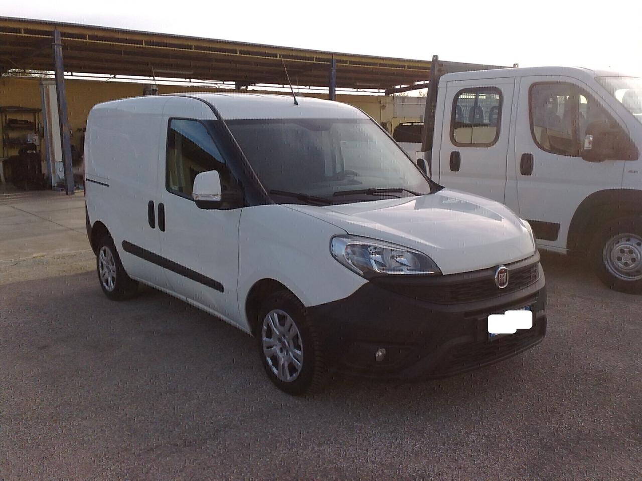 Fiat Doblo 1.6mjet 105cv FURGONE 3 POSTI - 2016