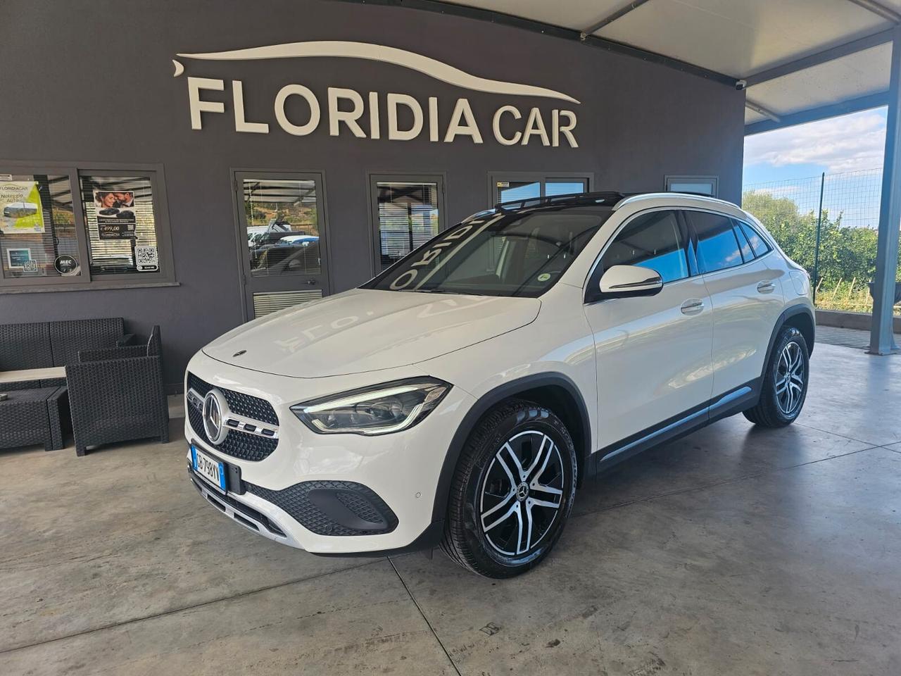 MERCEDES GLA 200D 4MATIC SPORT PLUS