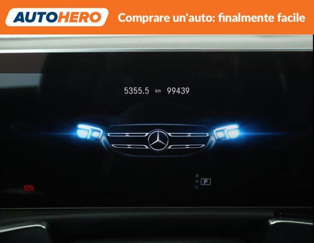 MERCEDES-BENZ GLB 200 d Automatic Business