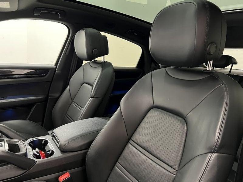 Porsche Cayenne Coupè 3.0 V6 E-Hybrid