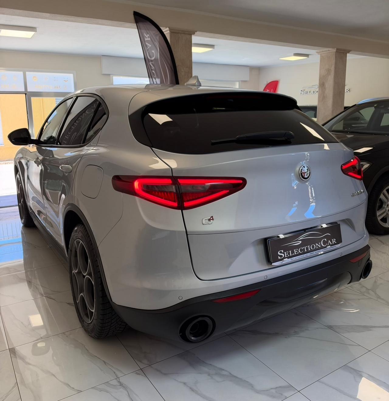 Alfa Romeo Stelvio 2.2 Turbodiesel 190 CV AT8 Q4 Sprint