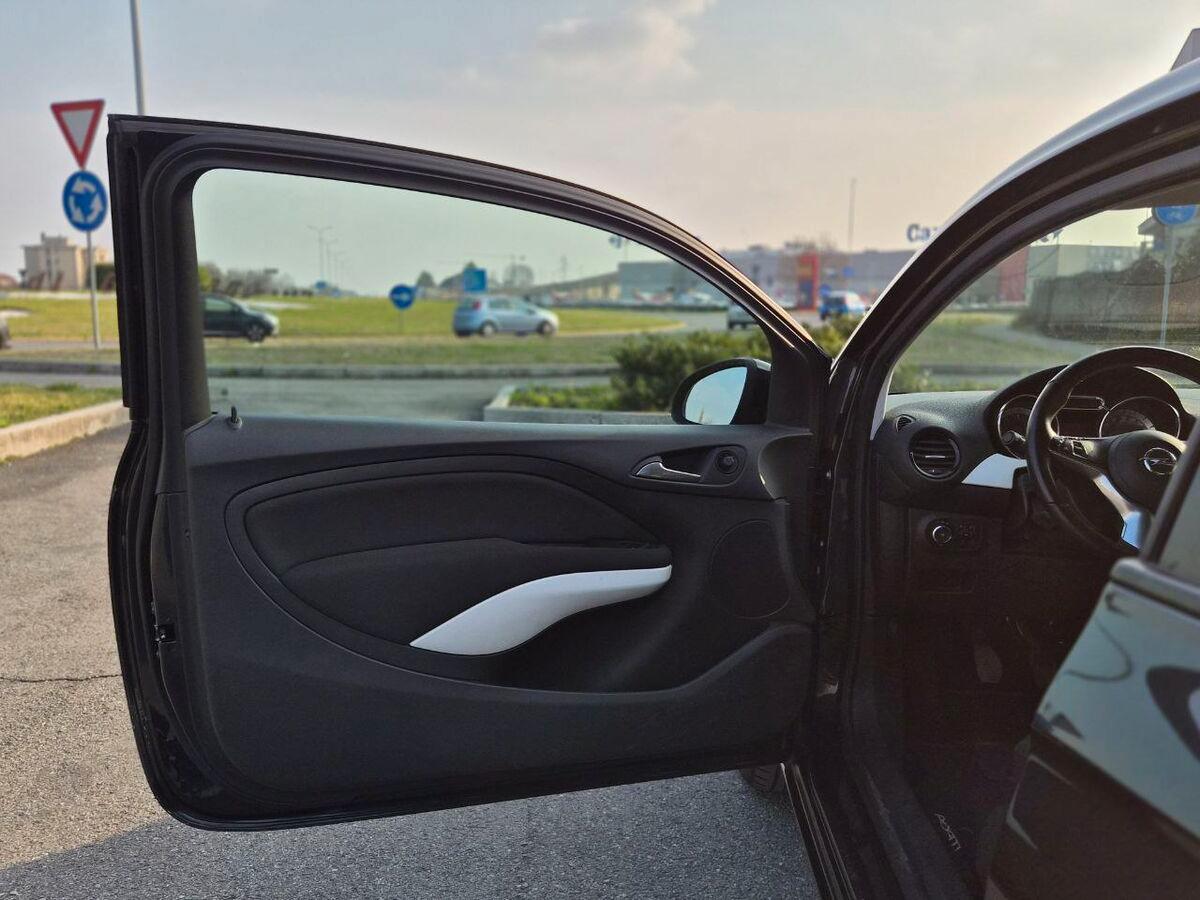 Opel Adam 1.4 Jam Gpl-tech 87cv