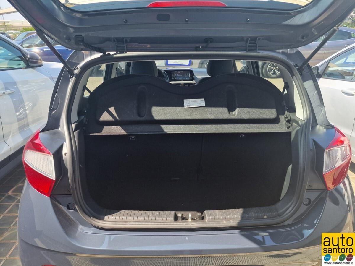 HYUNDAI I10 1.0 TECH + CONNECT PACK