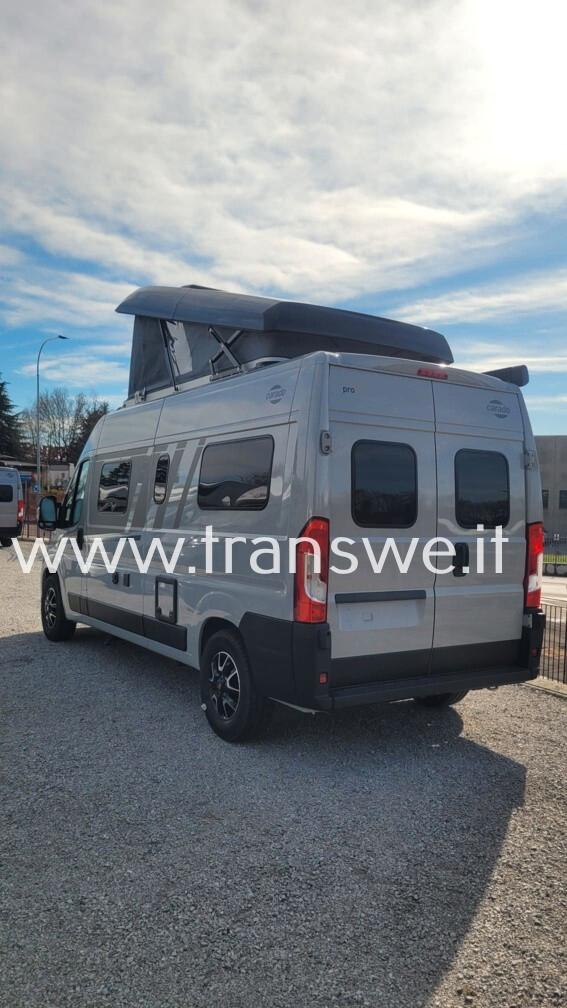 Carado CV 600 PRO+ camper van con tetto POP UP