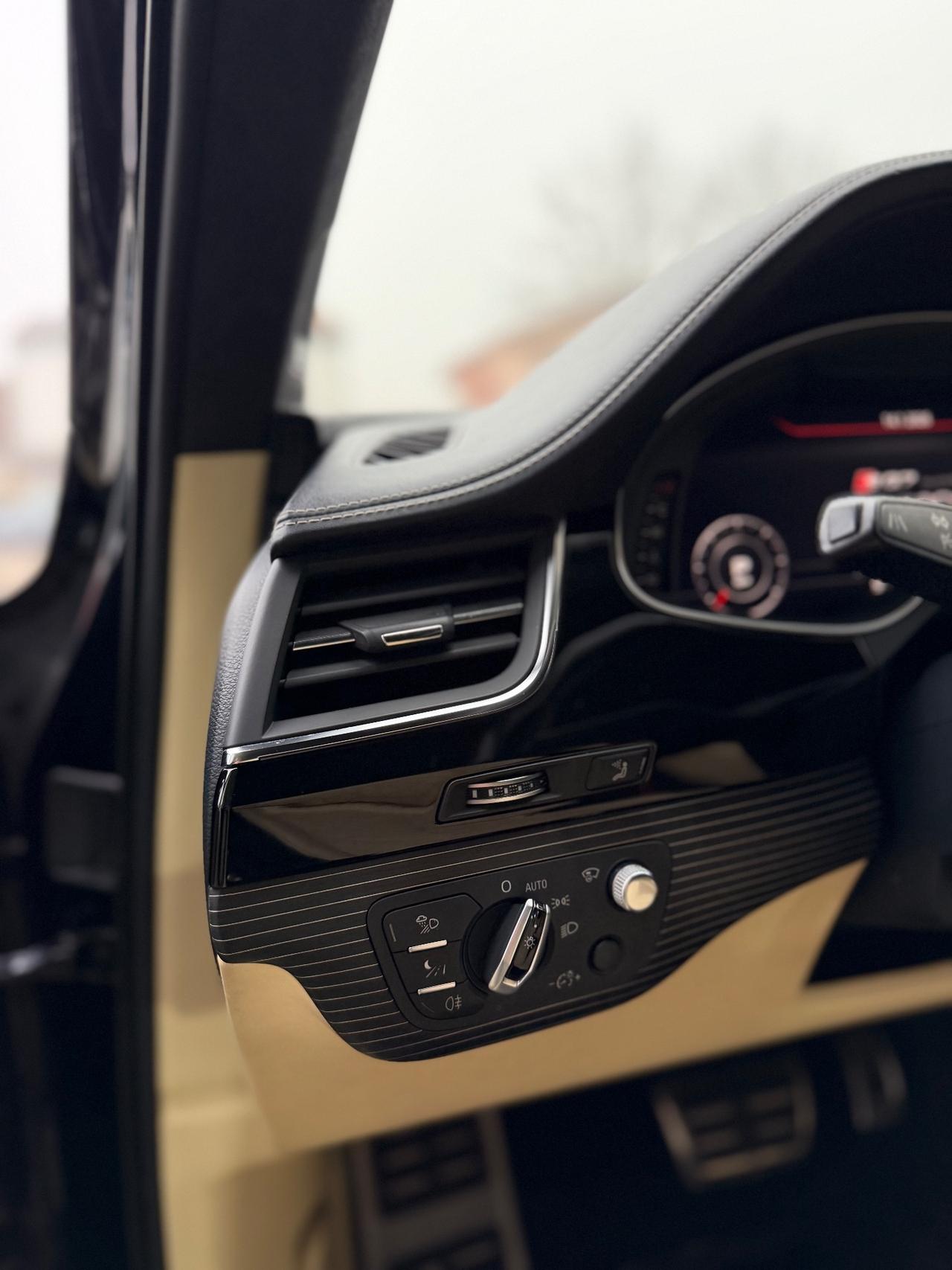 Audi Q7 SQ7 4.0 V8 TDI quattro tiptronic Business Plus