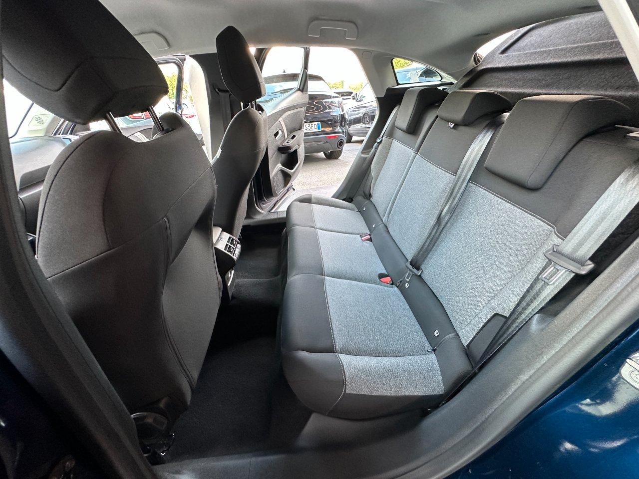 Citroen C4 1.2 hybrid You 110cv e-dcs6