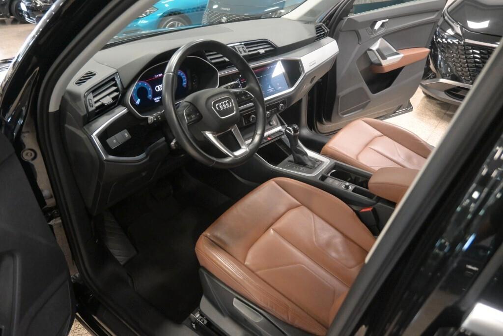 Audi Q3 35 TDI S tronic Business Advanced