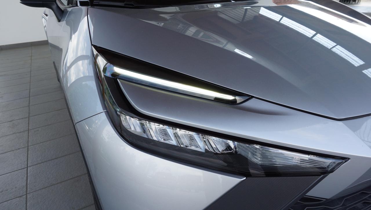 Toyota C-HR 1.8 hev Active fwd e-cvt