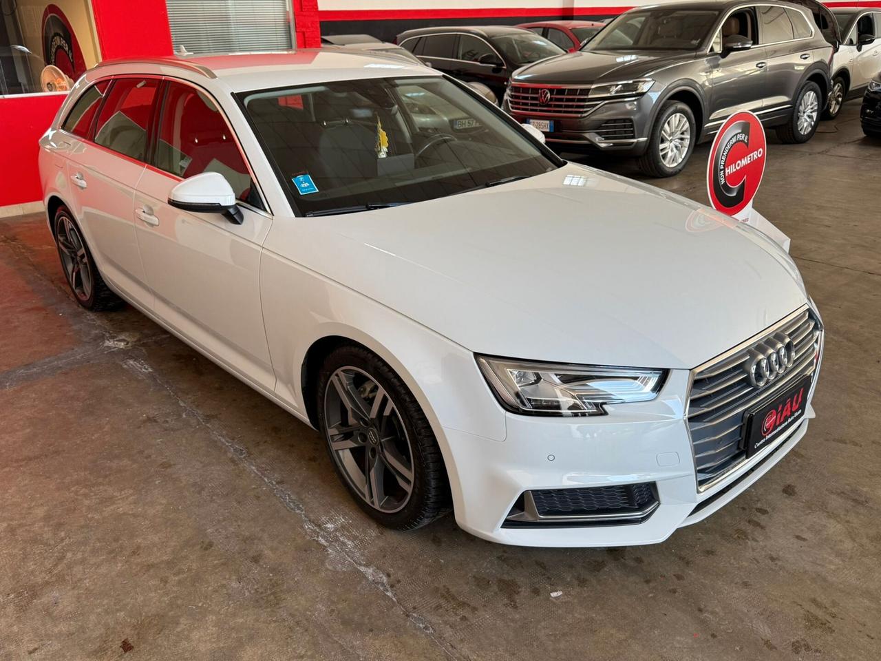 Audi A4 Avant 40 TDI S tronic line edition