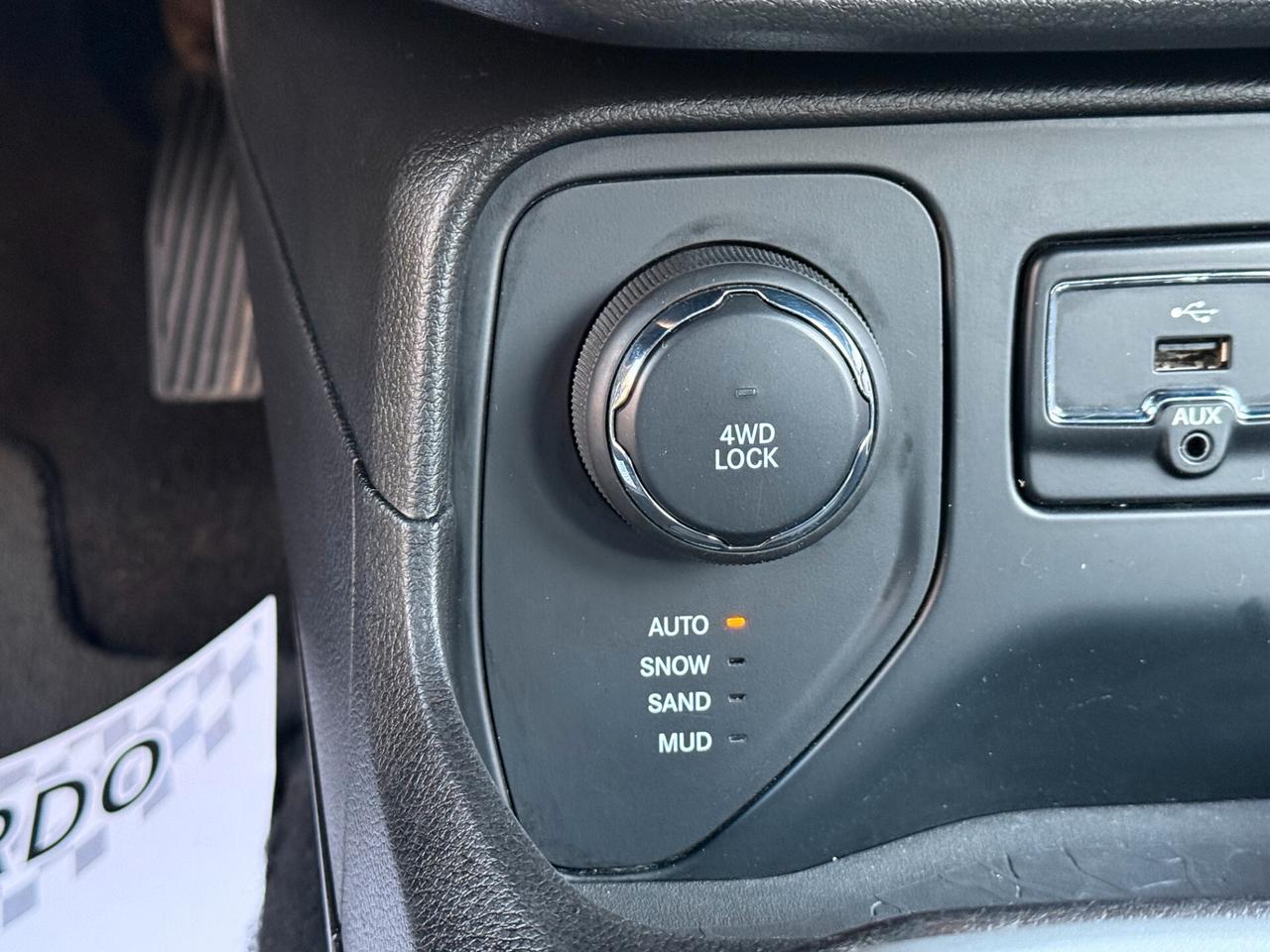 Jeep Renegade 2.0 MJT 4X4 Active Drive Sport 2017