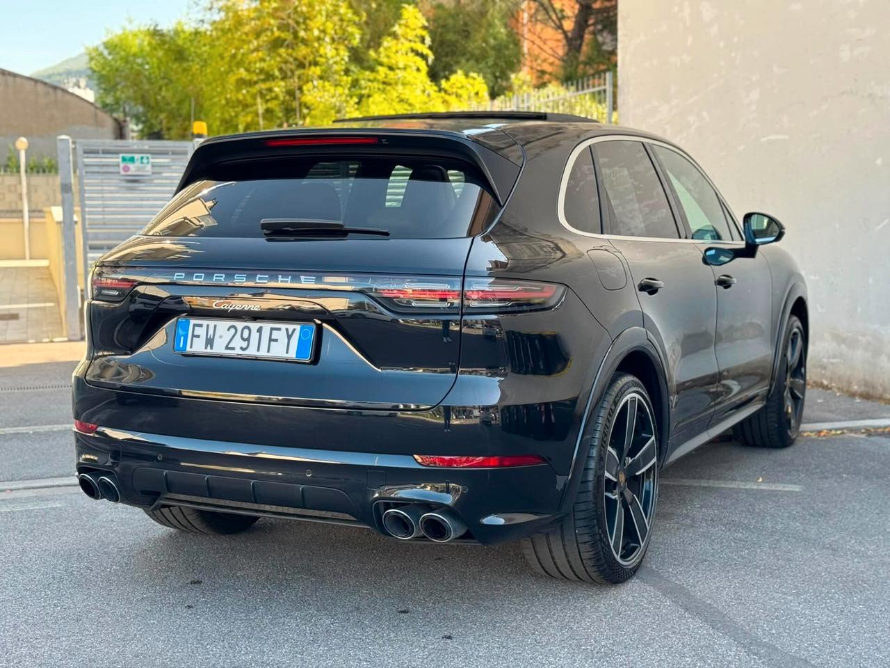 Porsche Cayenne 3.0 V6
