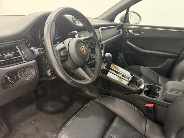 PORSCHE Macan III 2.0 T 265 CV IVA ESPOSTA