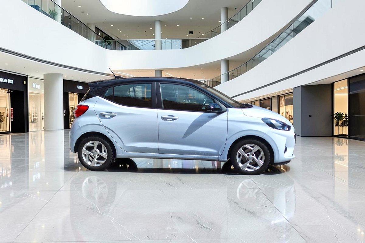 HYUNDAI i10 1.0 MPI Advanced