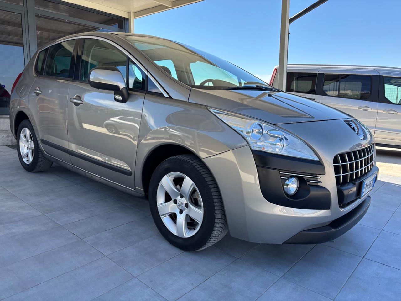 Peugeot 3008 1.6 HDi 112CV Allure