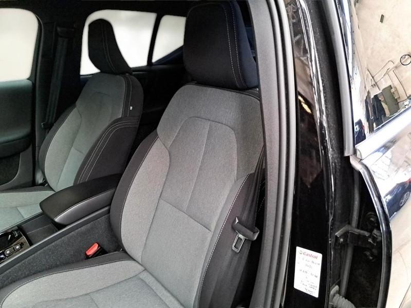 VOLVO XC40 T5 RECHARGE PLUG-IN AUTO PLUS BRIGHT SUV