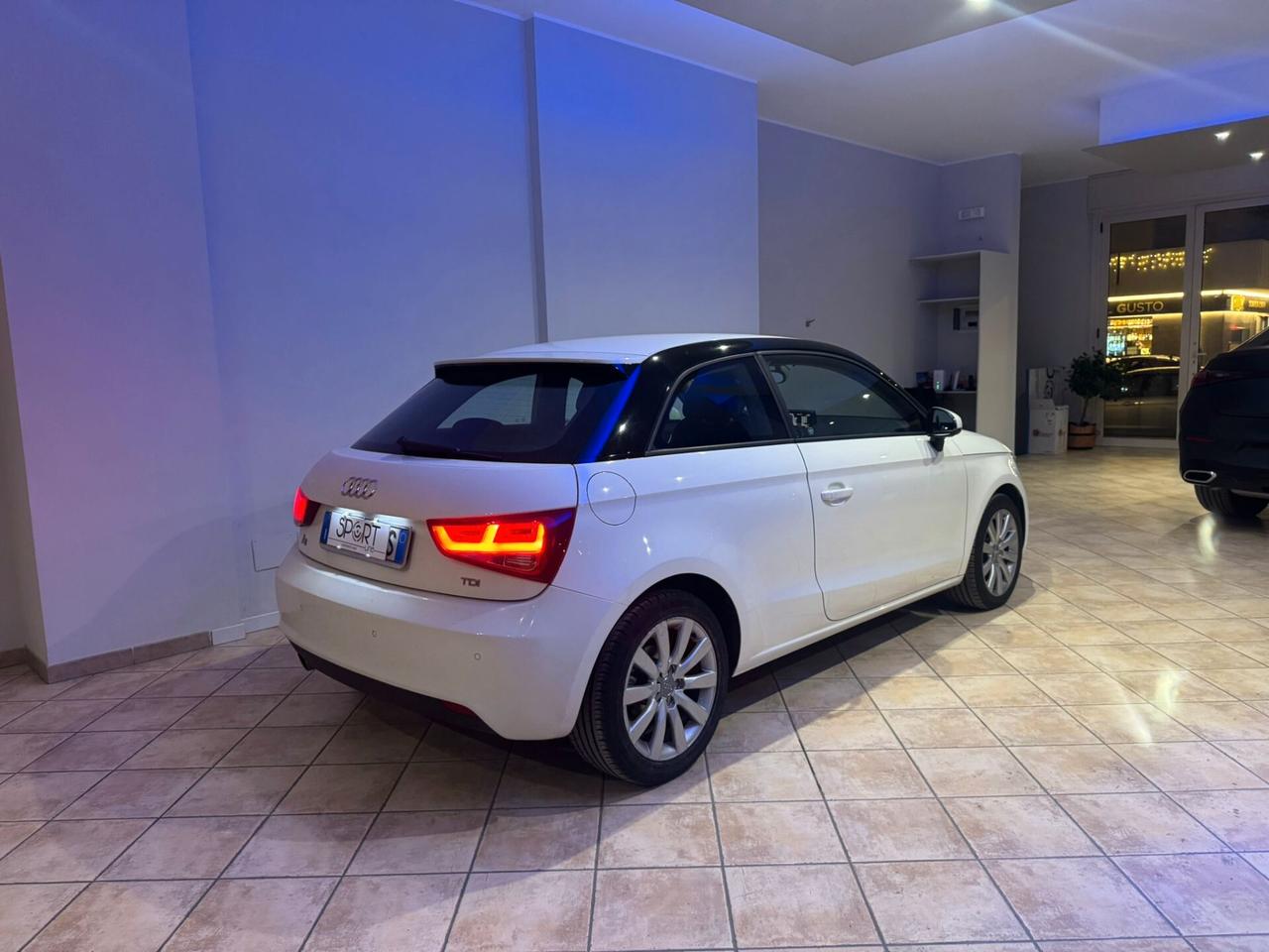 Audi A1 1.6 TDI 90CV