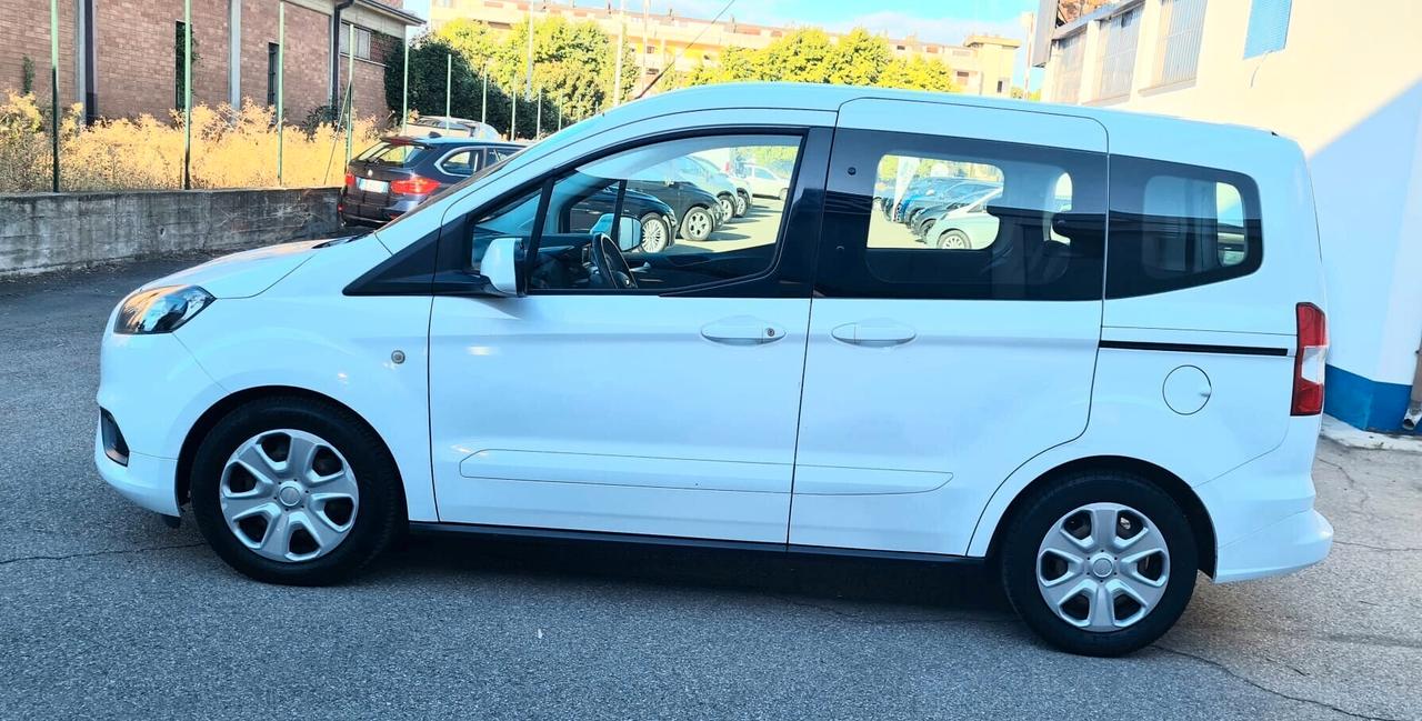 Ford Tourneo Courier 1.5 TDCI 75 CV Plus Km 42000
