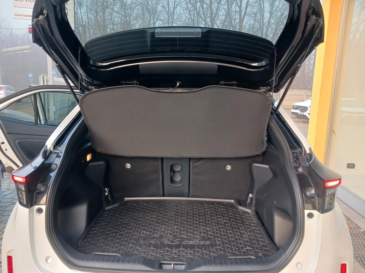 Toyota Yaris Cross 1.5 Hybrid 5p. E-CVT Adventure TAGLIANDI TOYOTA