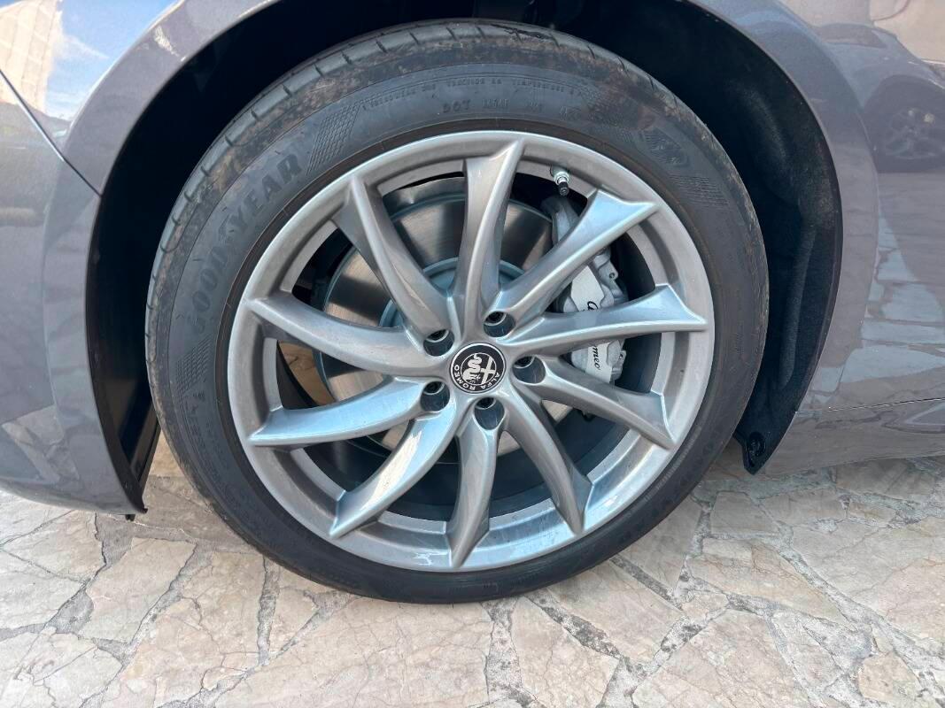 Alfa Romeo Giulia 2.2 t Sprint 160cv auto