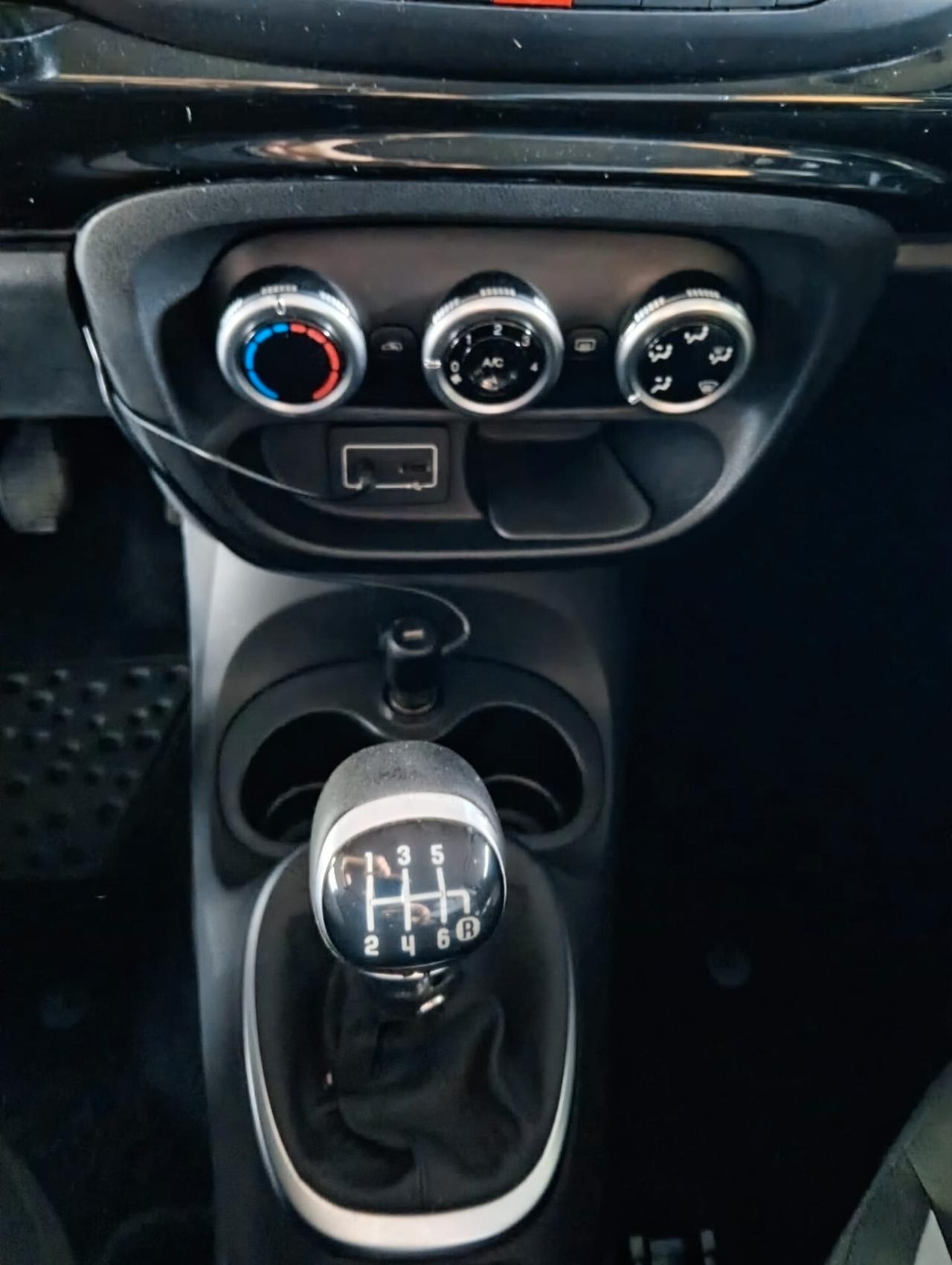 Fiat 500L 1.4 95 CV Lounge NEOPATENTATI