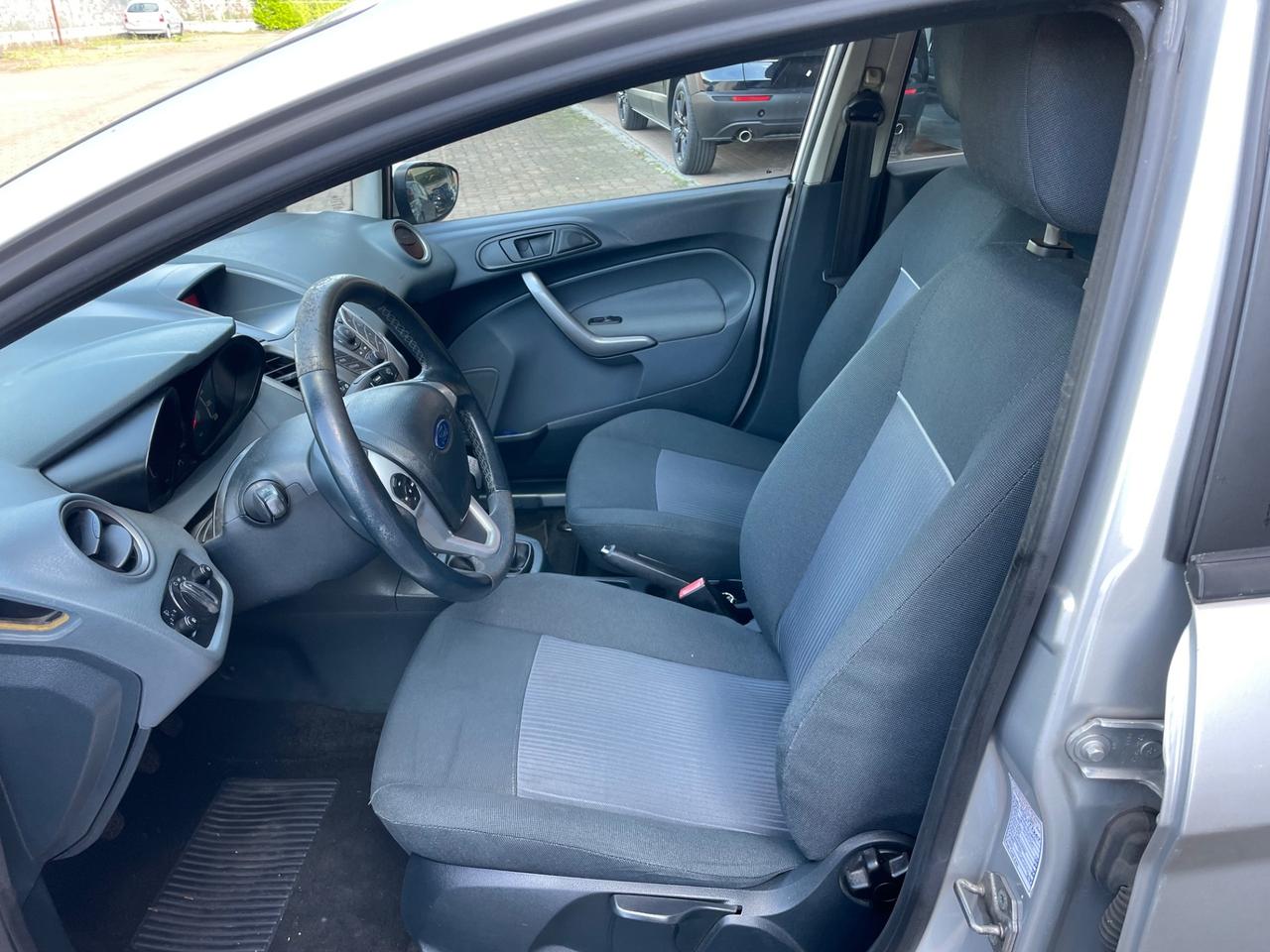 Ford Fiesta 1.2 82CV 5 porte