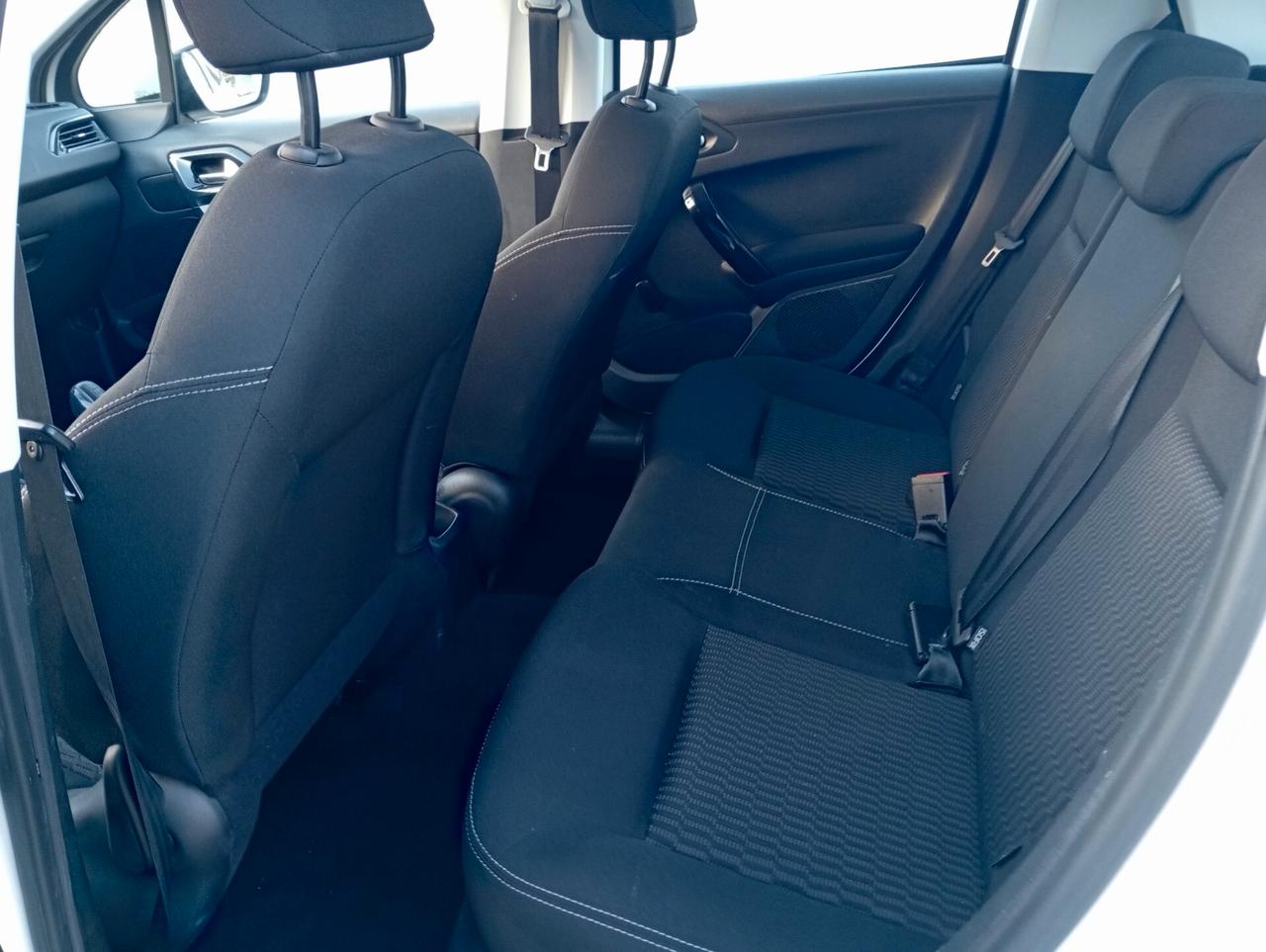 Peugeot 208 PureTech 82 5 porte Active