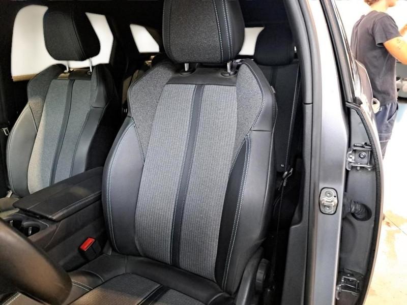 PEUGEOT 3008 BLUEHDI 130 EAT8 SES ALLURE AUTO SUV