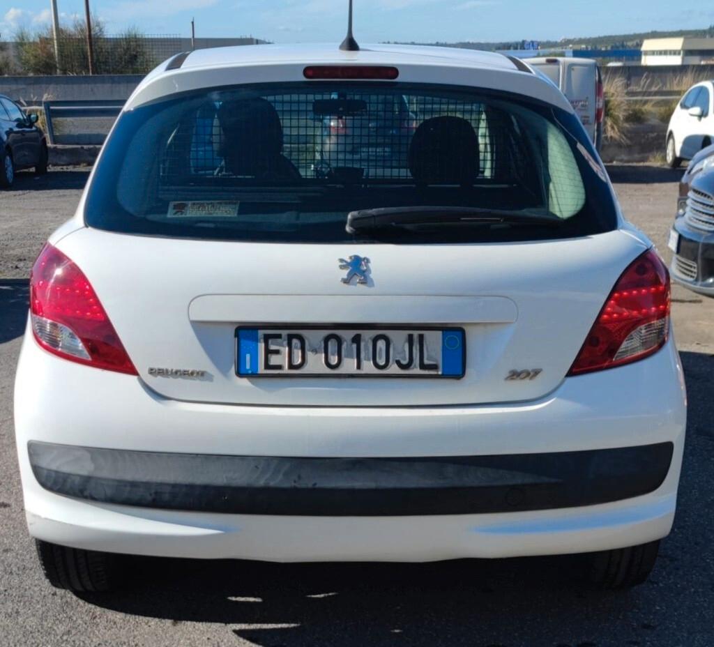 Peugeot 207 1.4 HDi 70CV Van 2018