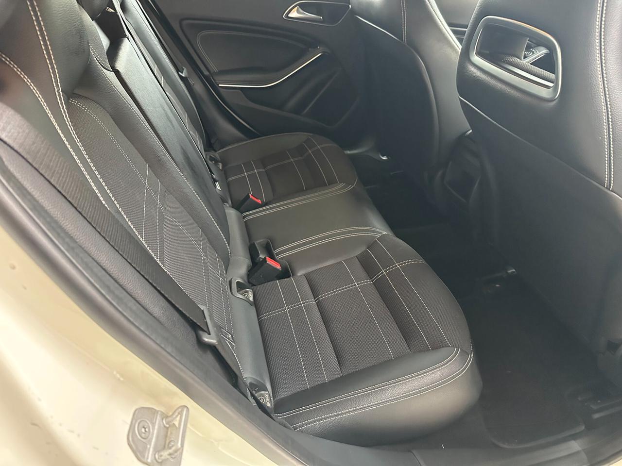 Mercedes-benz A 180 CDI 110 CV