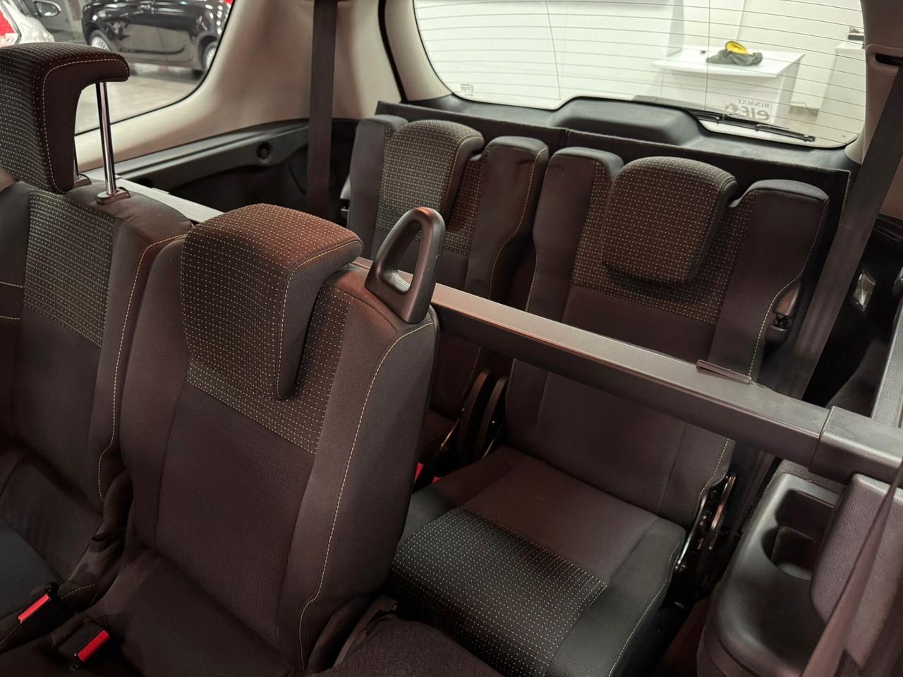 Renault Scenic GRAND Scénic X-Mod 1.6 benzina *7 POSTI*