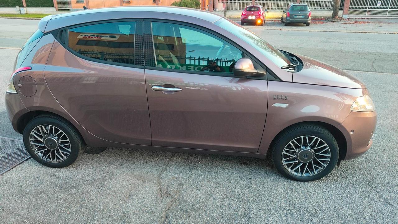 Lancia Ypsilon 1.3 MJT 16V 95 CV 5 porte S&S Elle