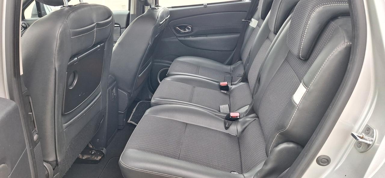 Renault Scenic Scénic X-Mod 1.5 dCi 110CV Luxe