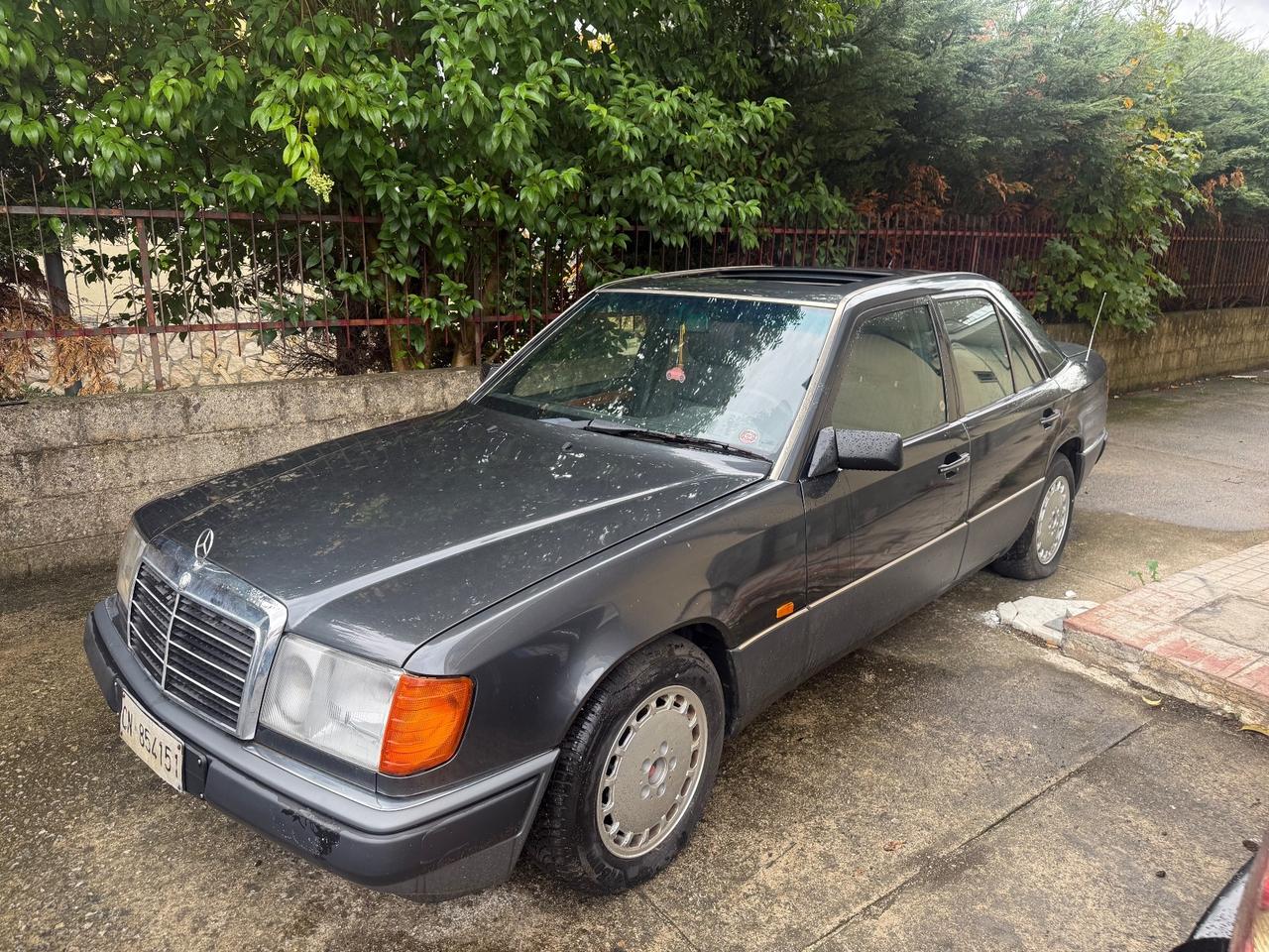 Mercedes-benz E 200 Avantgarde