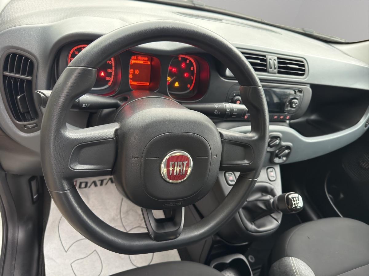 FIAT - Panda 1.0 hybrid s&s 70cv 5p.ti
