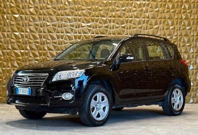 Toyota RAV 4 RAV4 2.2 D-4D 150 CV DPF Exclusive
