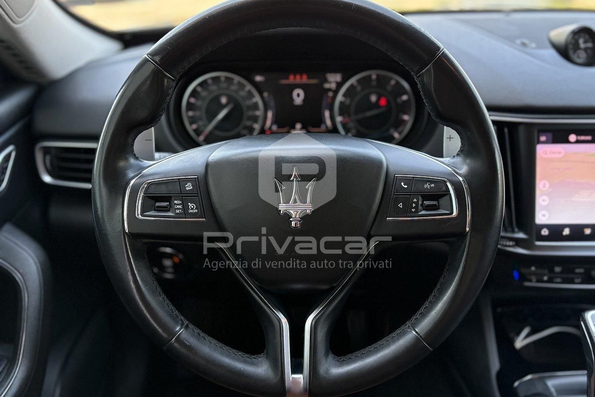 MASERATI Levante V6 AWD Granlusso