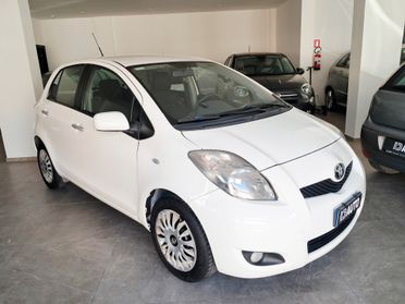 Toyota Yaris 1.3 5 porte