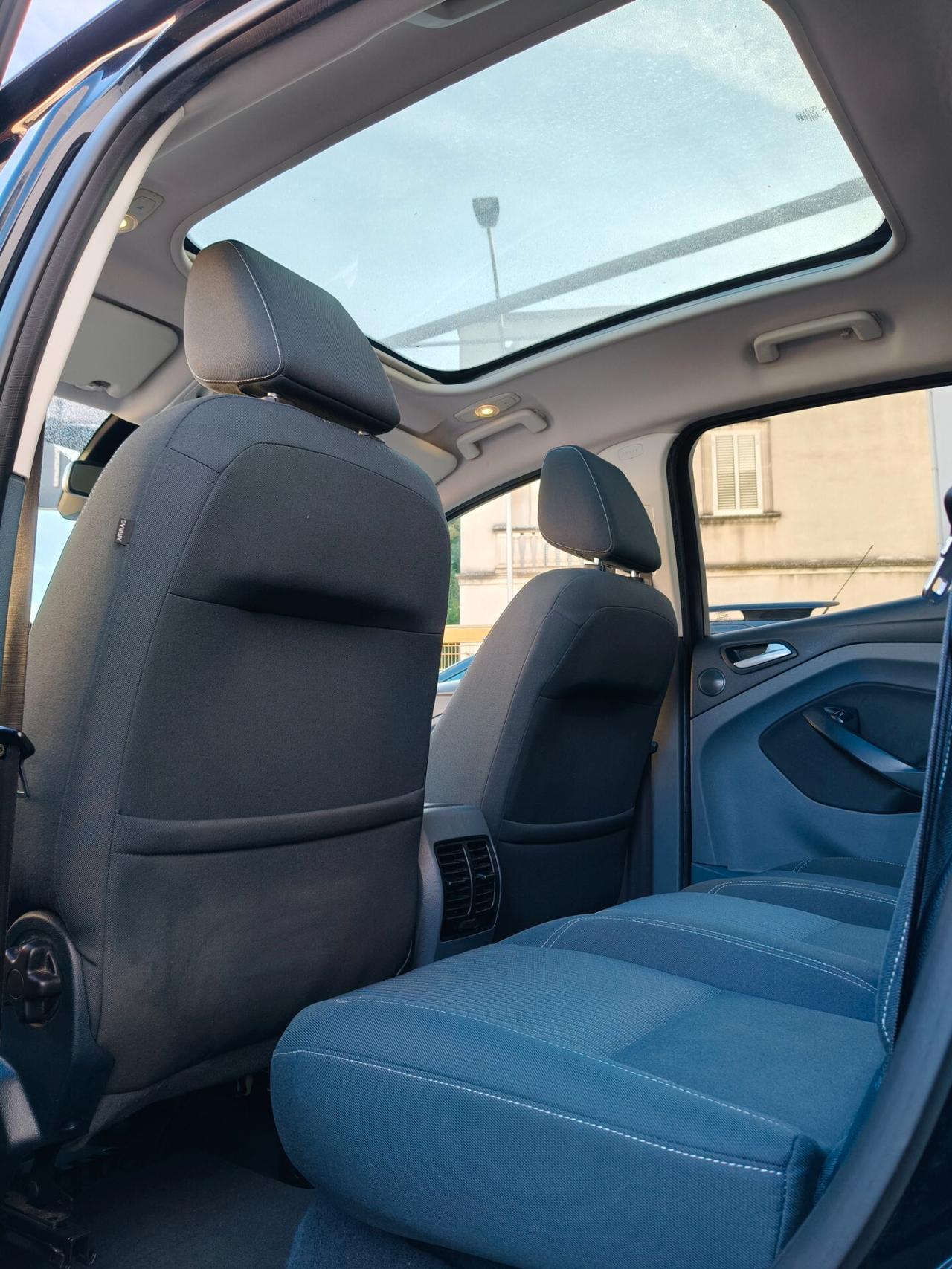 Ford C-Max 1.6 TDCi 115CV Titanium