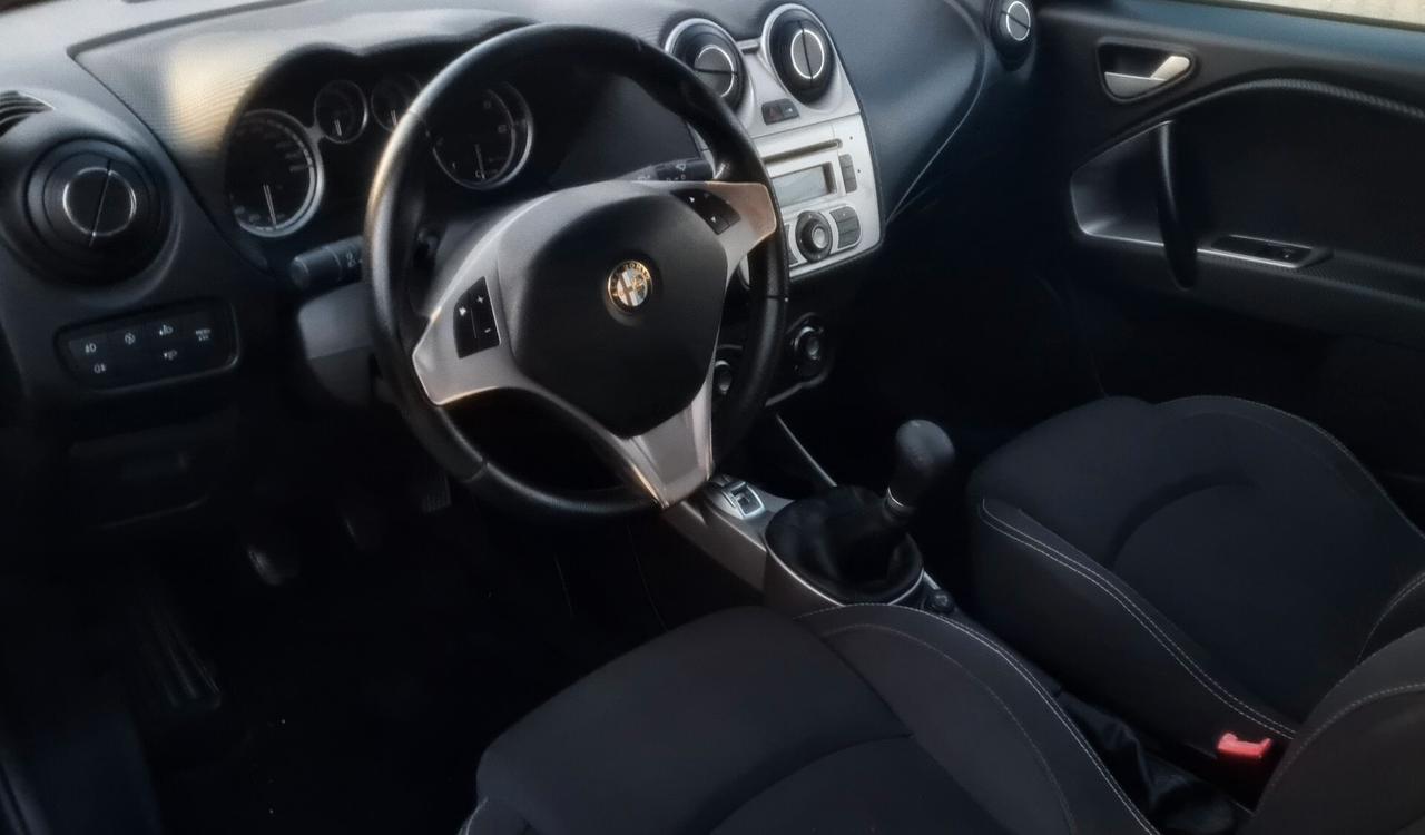 Alfa Romeo MiTo 1.3 JTDm-2 95 CV S&S Distinctive
